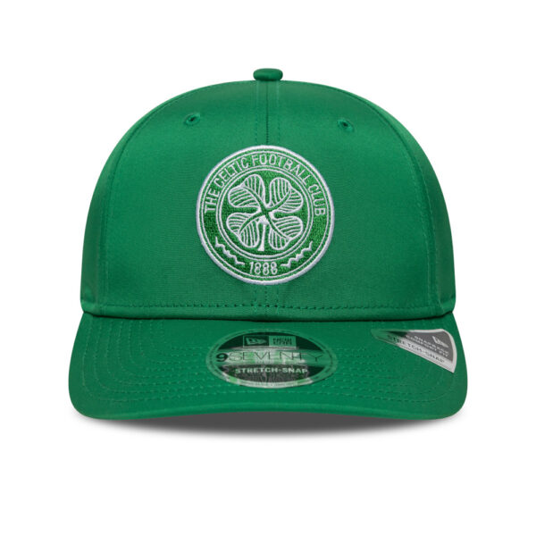 CELTIC- GREEN CLUB CREST 9SEVENTY NEW ERA SNAPBACK HAT