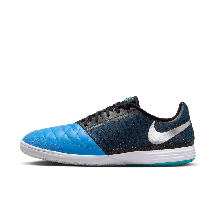 Nike Lunargato II IN Men's – World Of Soccer Canada