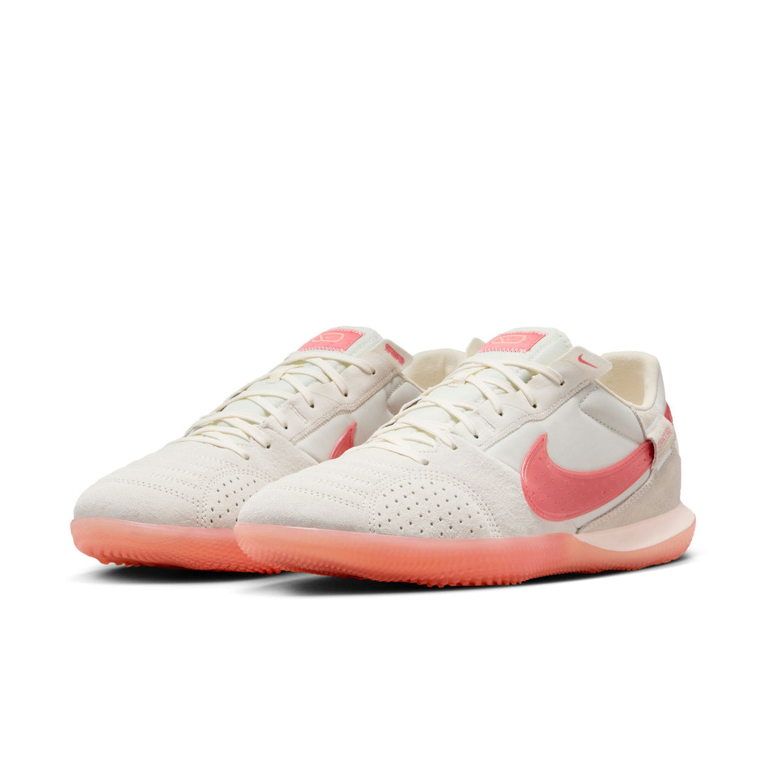 Nike Streetgato IN Men's – World Of Soccer Canada