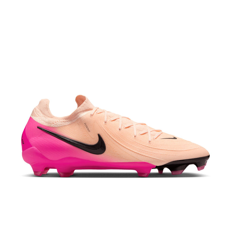 Nike Phantom GX 2 Pro FG Men's – World Of Soccer Canada